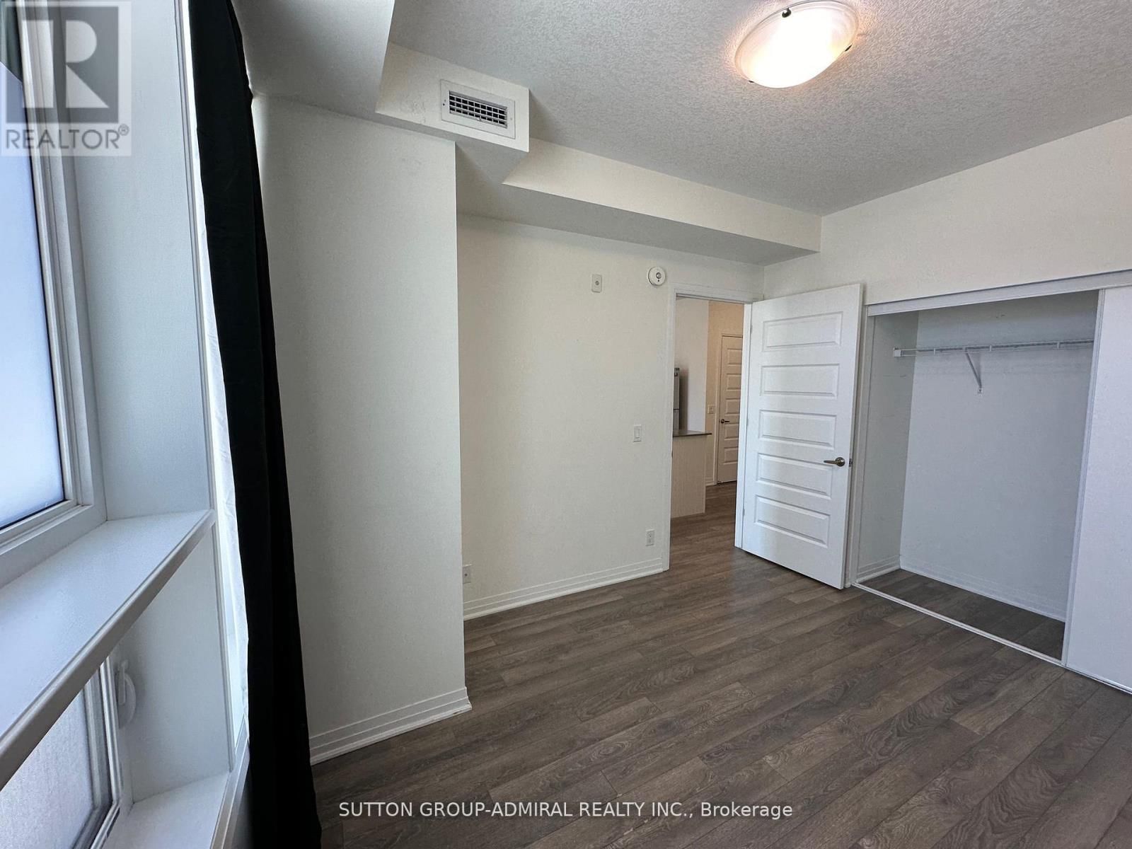 103 - 1105 LEGER WAY Image 17