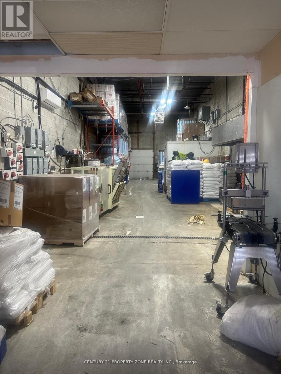 43 - 173 ADVANCE BOULEVARD Image 6