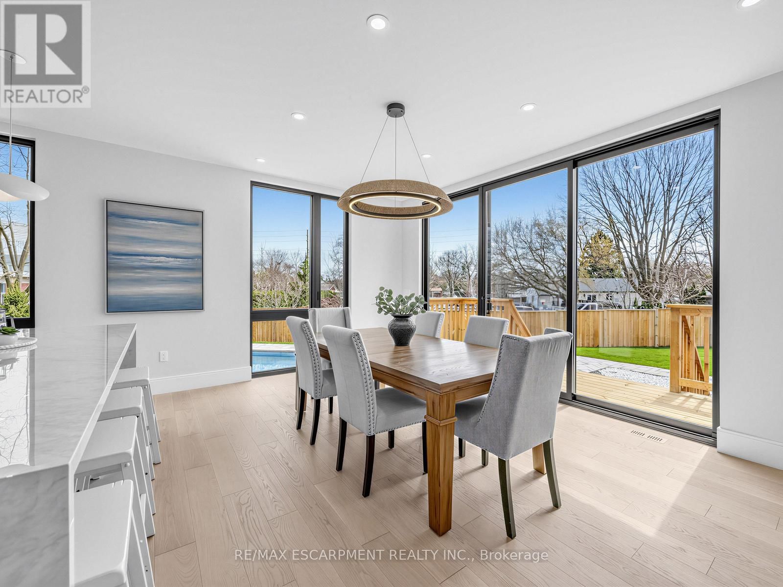 2488 BRIDGE ROAD Image 14