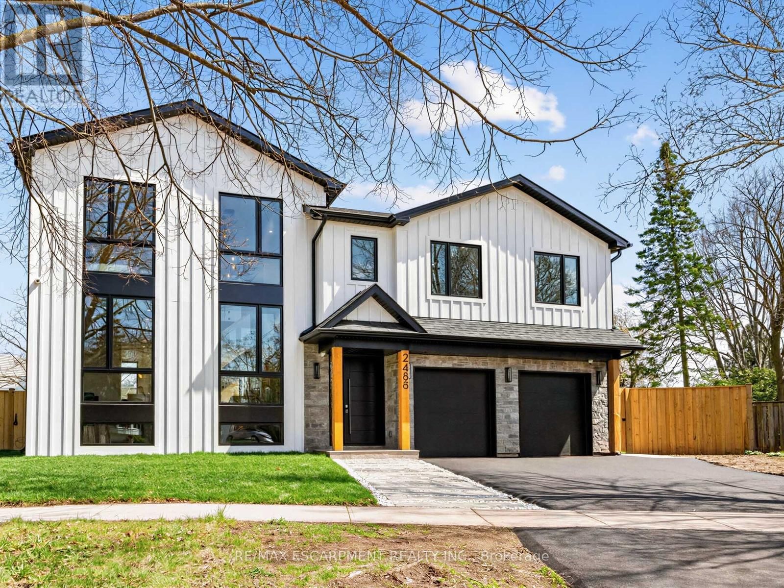 2488 BRIDGE ROAD Image 2