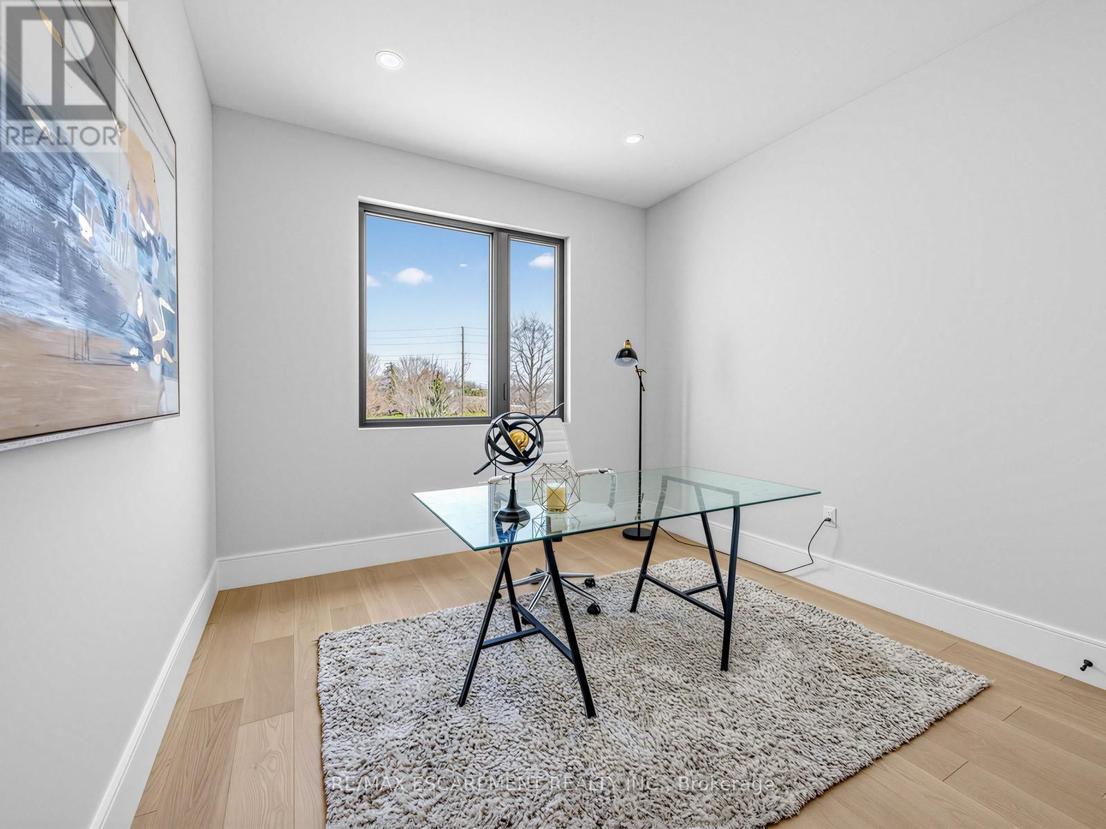 2488 BRIDGE ROAD Image 25