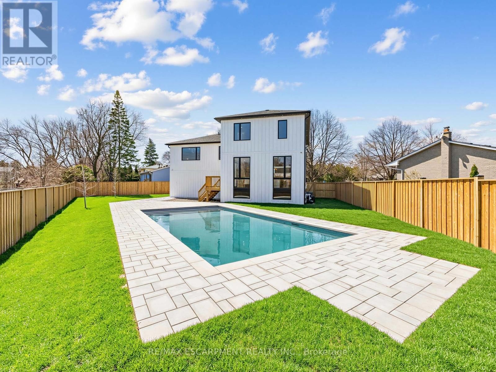 2488 BRIDGE ROAD Image 39