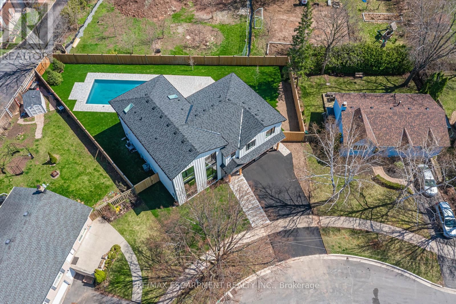 2488 BRIDGE ROAD Image 40