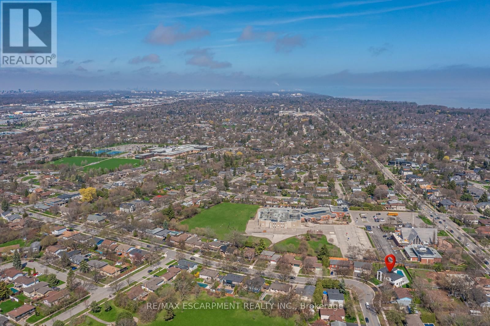 2488 BRIDGE ROAD Image 44