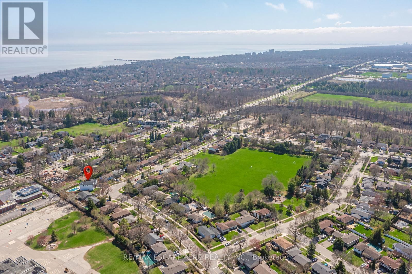 2488 BRIDGE ROAD Image 47