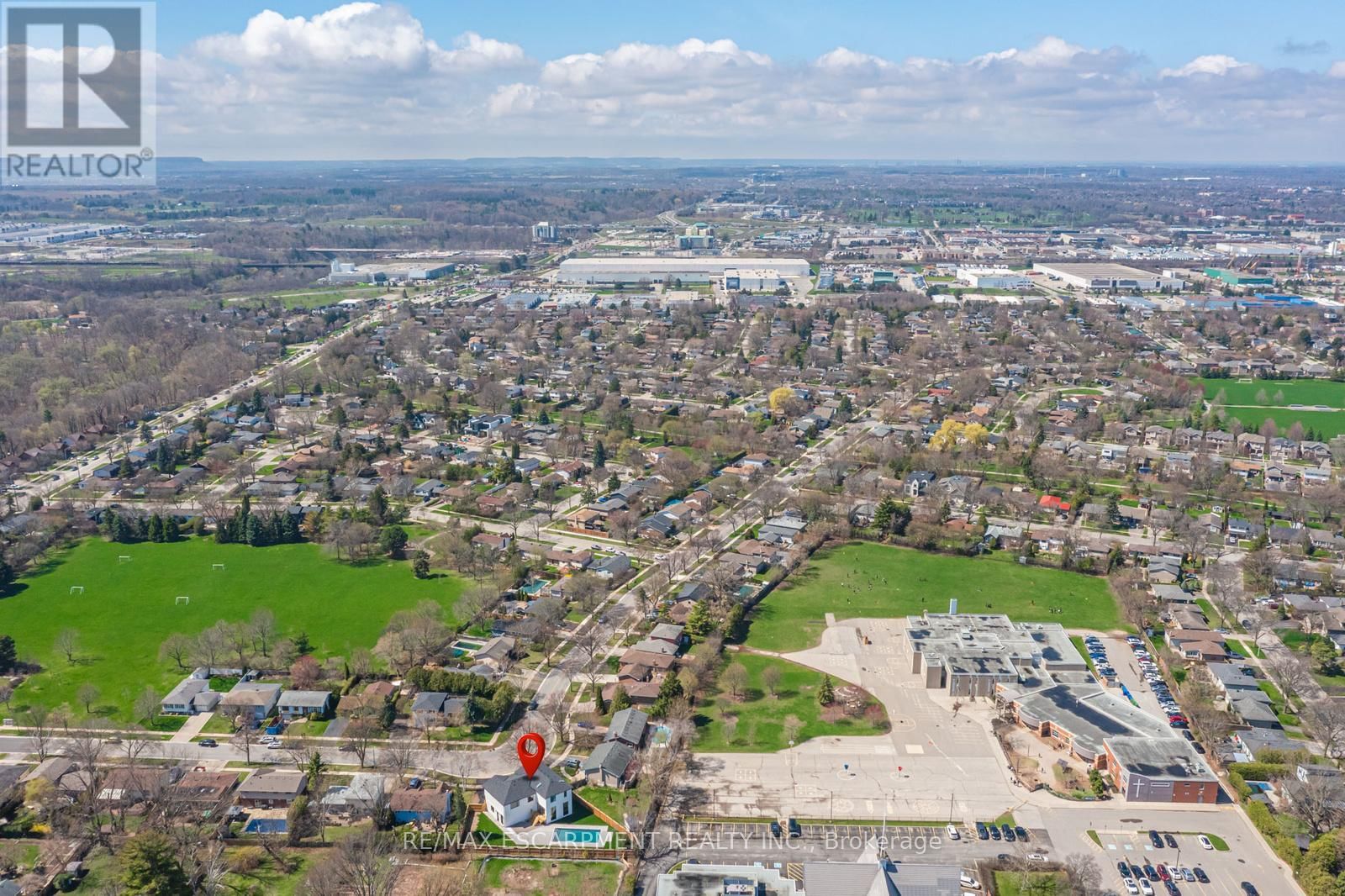 2488 BRIDGE ROAD Image 48