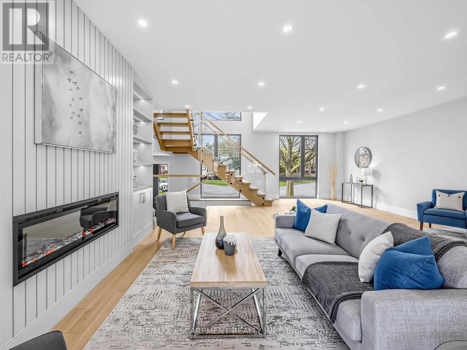 2488 BRIDGE ROAD Image 7