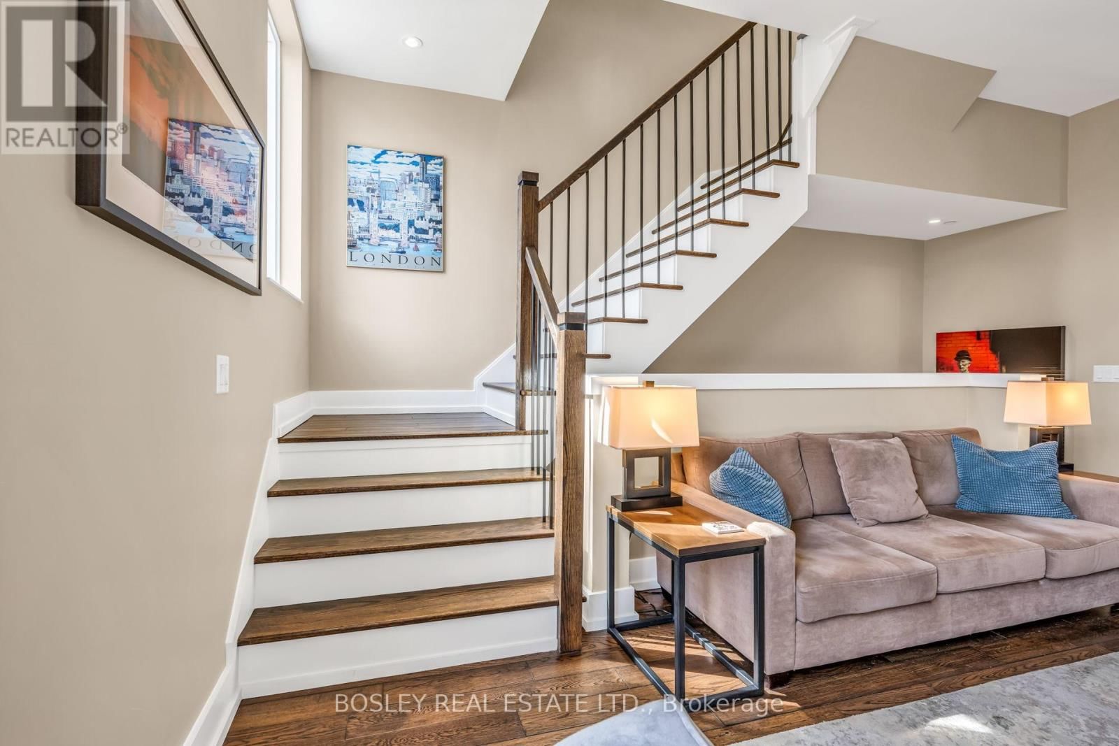 29 GODFREY'S LANE Image 27