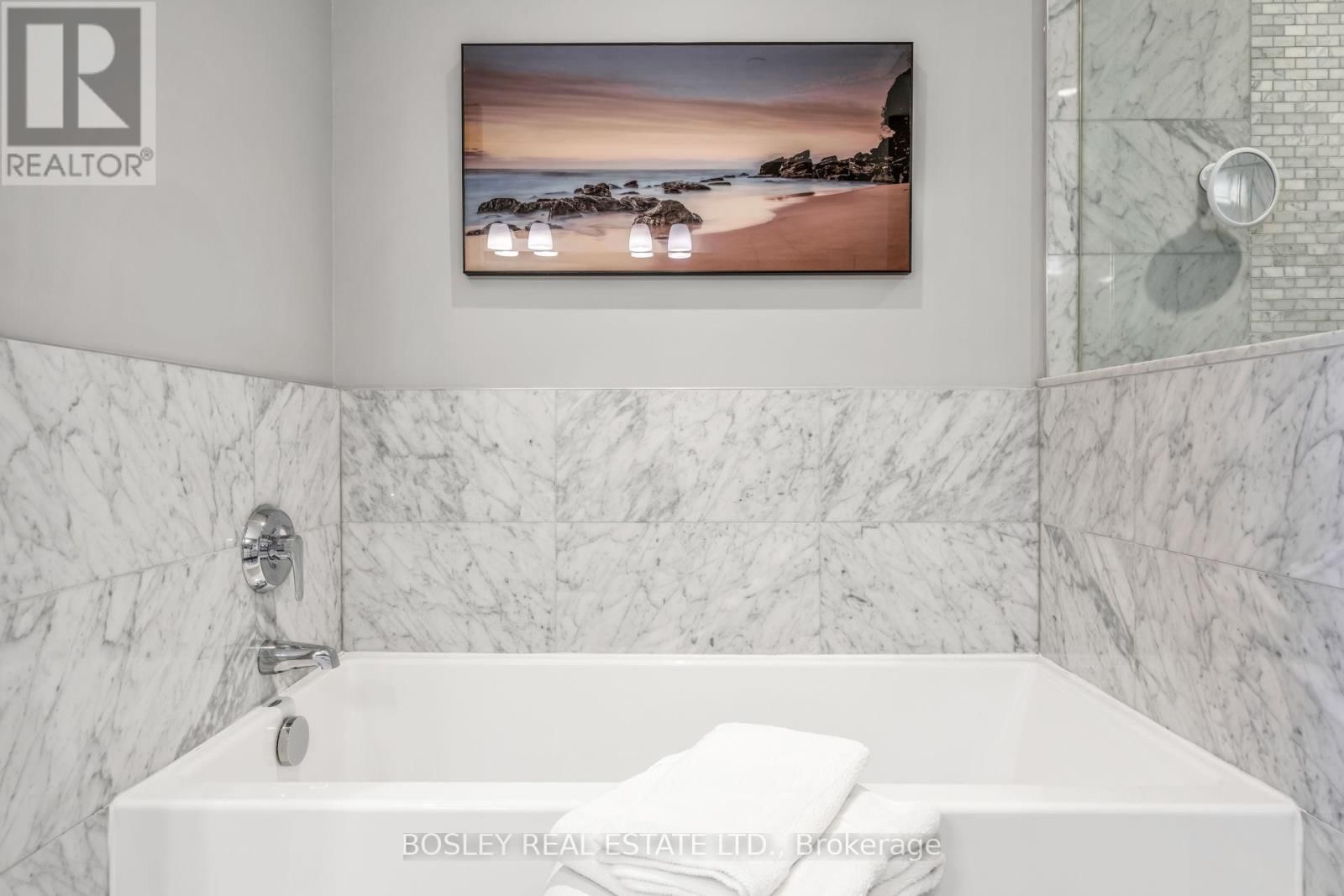 29 GODFREY'S LANE Image 33