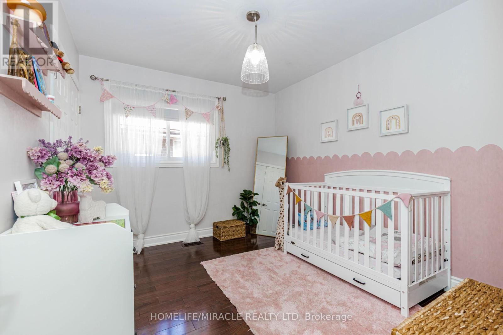 403 DELREX BOULEVARD Image 28