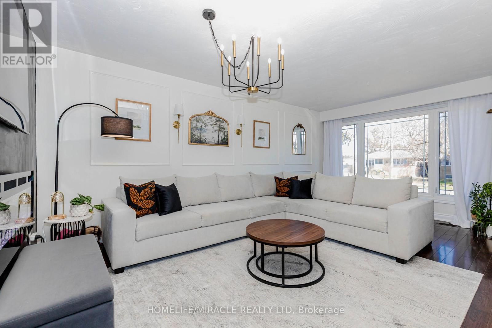 403 DELREX BOULEVARD Image 9