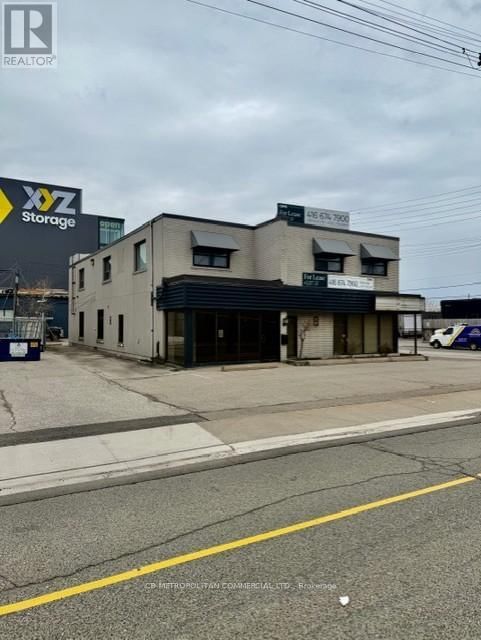 897 KIPLING AVENUE Image 2