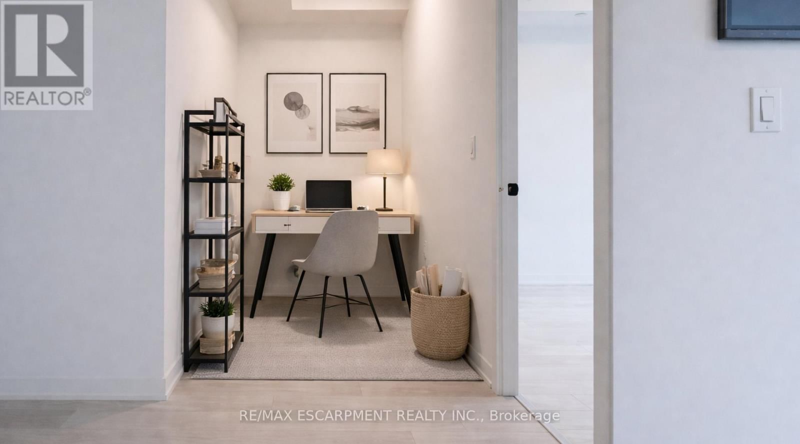 202 - 4878 POWERS COMMON Image 10