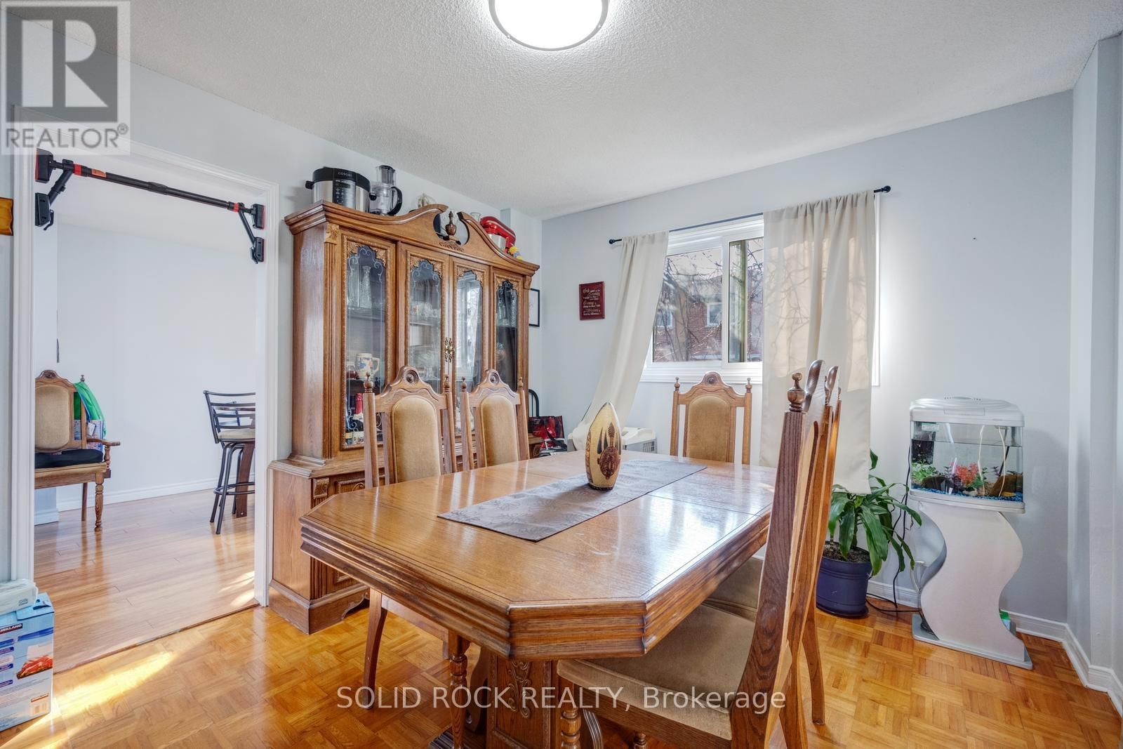 1335 QUINPOOL COURT Image 7