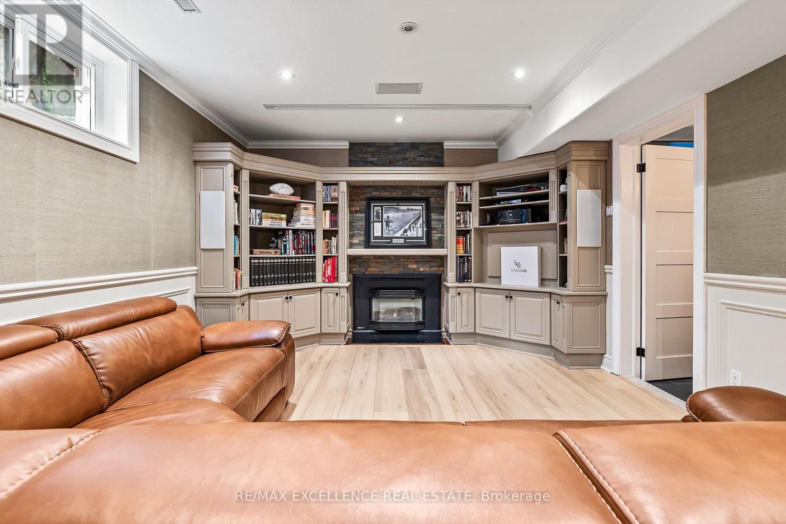 2446 HAMMOND ROAD Image 41