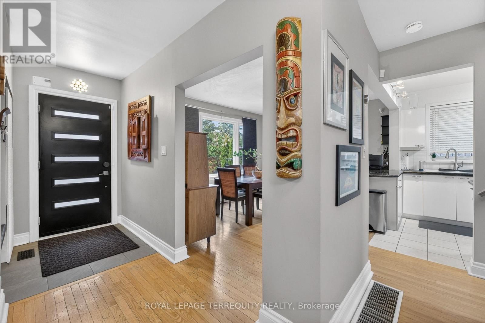 47 BERL AVENUE Image 11