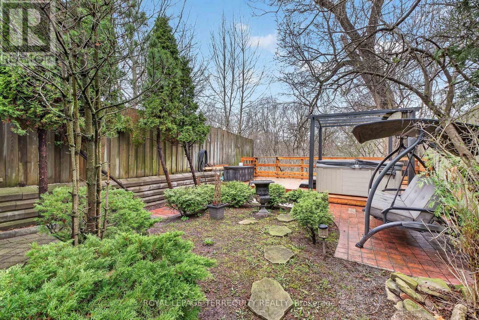 47 BERL AVENUE Image 34