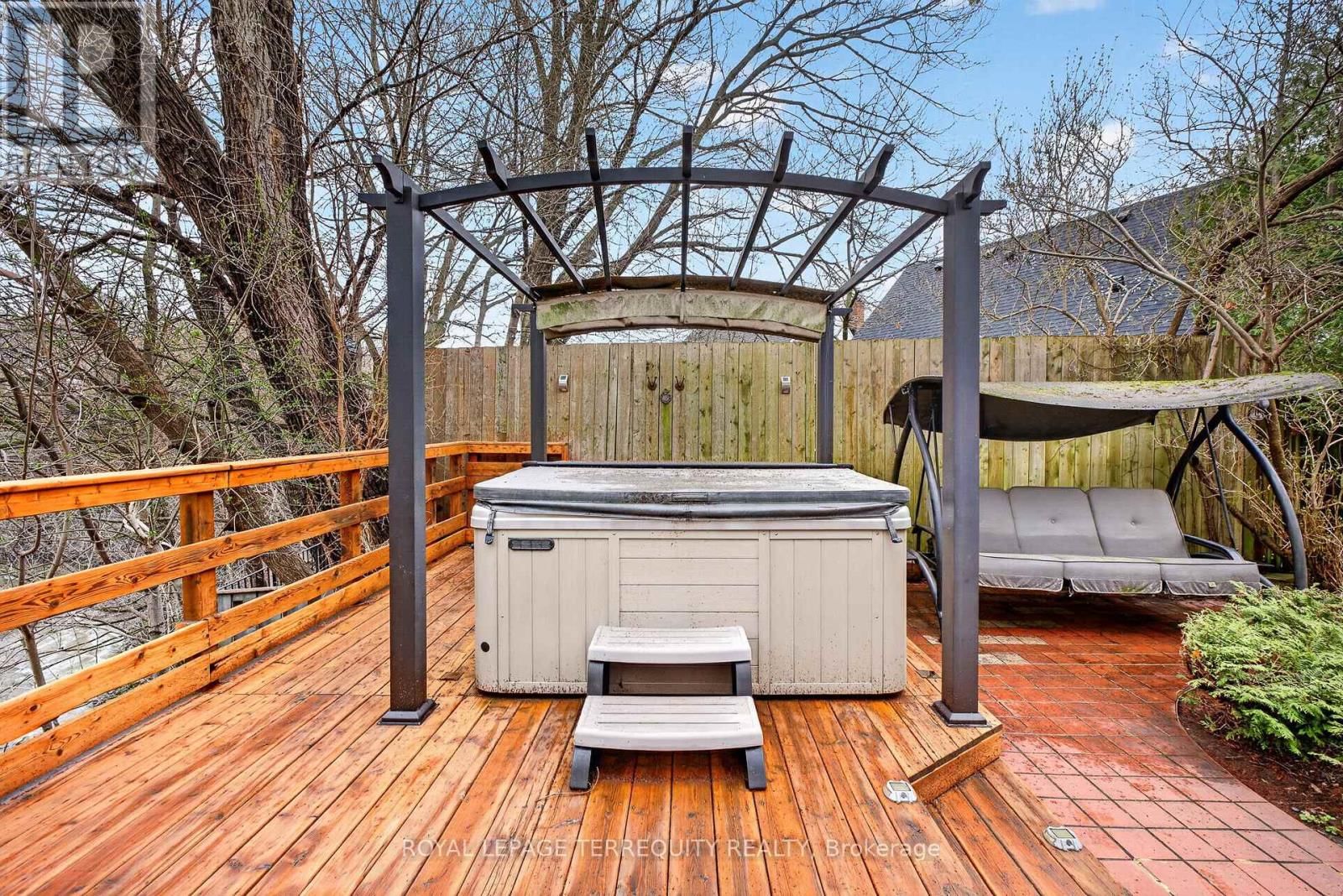 47 BERL AVENUE Image 36