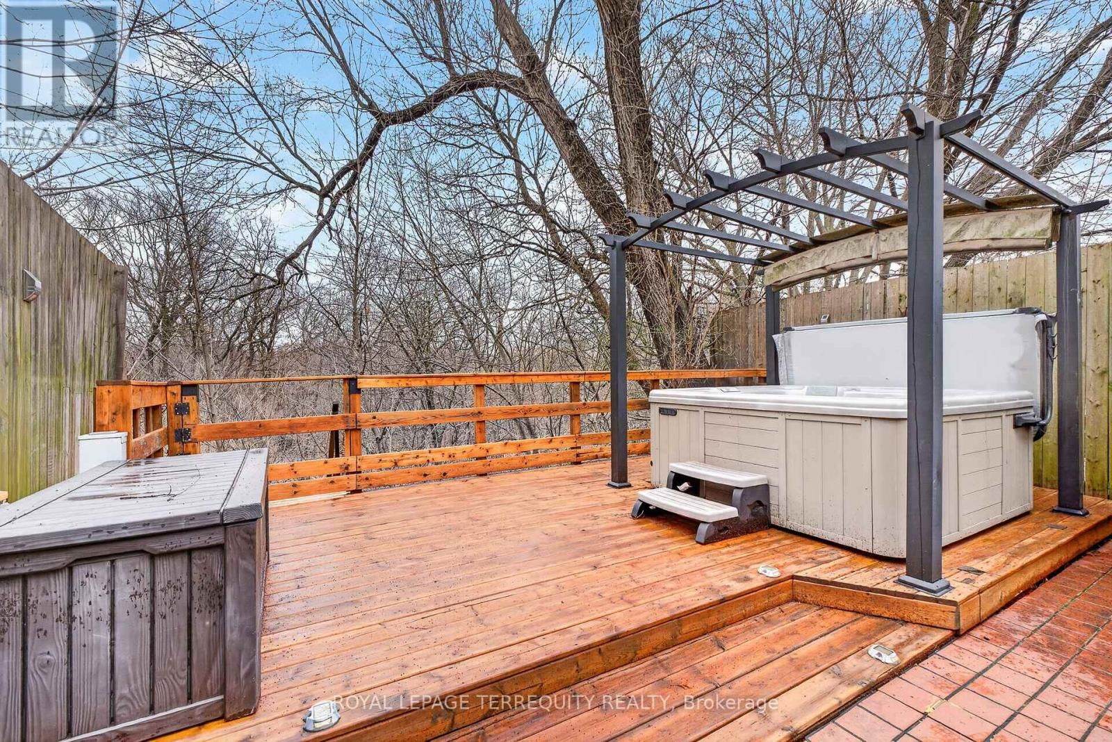 47 BERL AVENUE Image 37