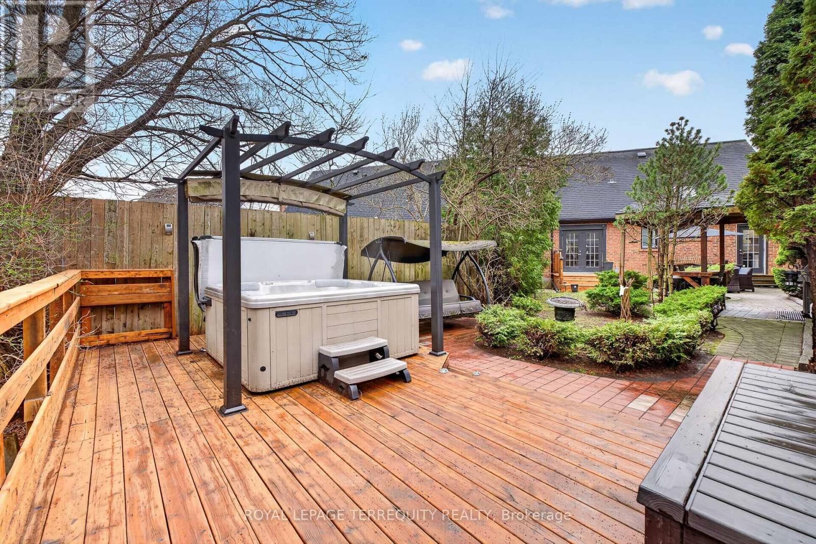 47 BERL AVENUE Image 38