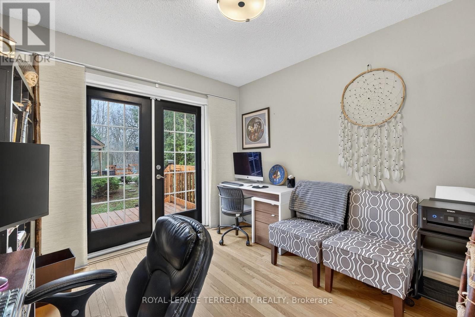 47 BERL AVENUE Image 9