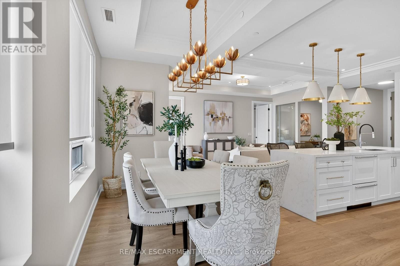 401 - 123 MAURICE DRIVE Image 11