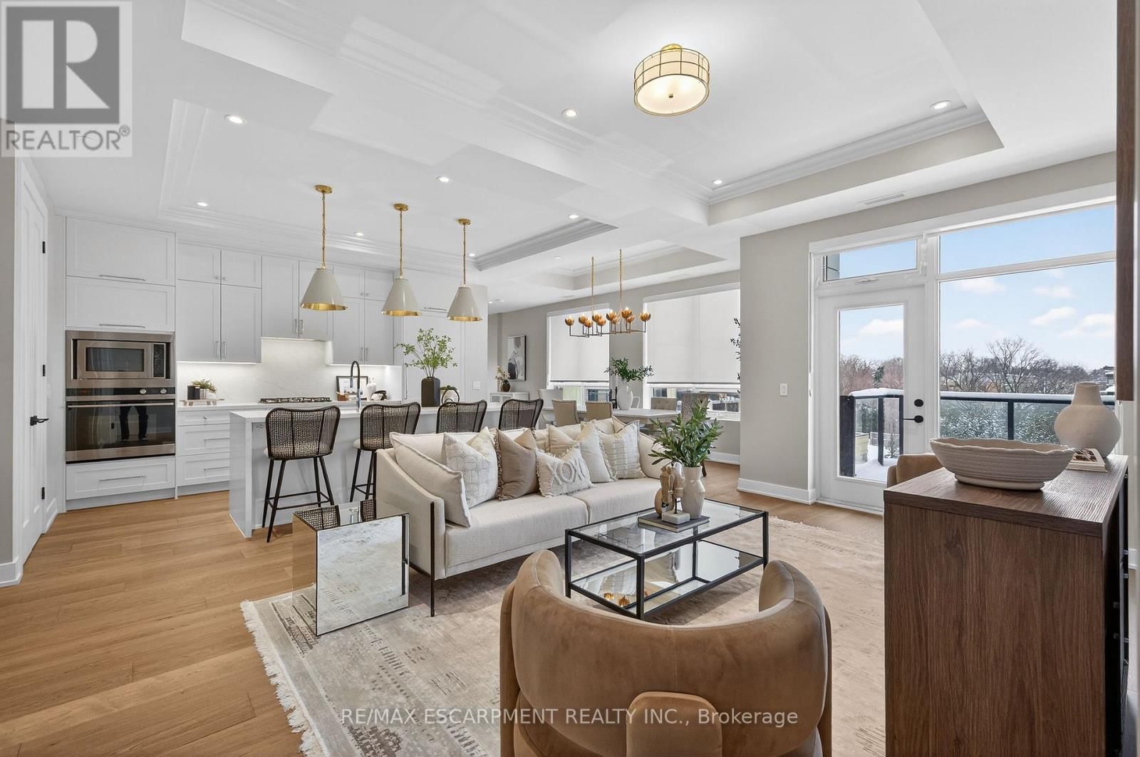 401 - 123 MAURICE DRIVE Image 13