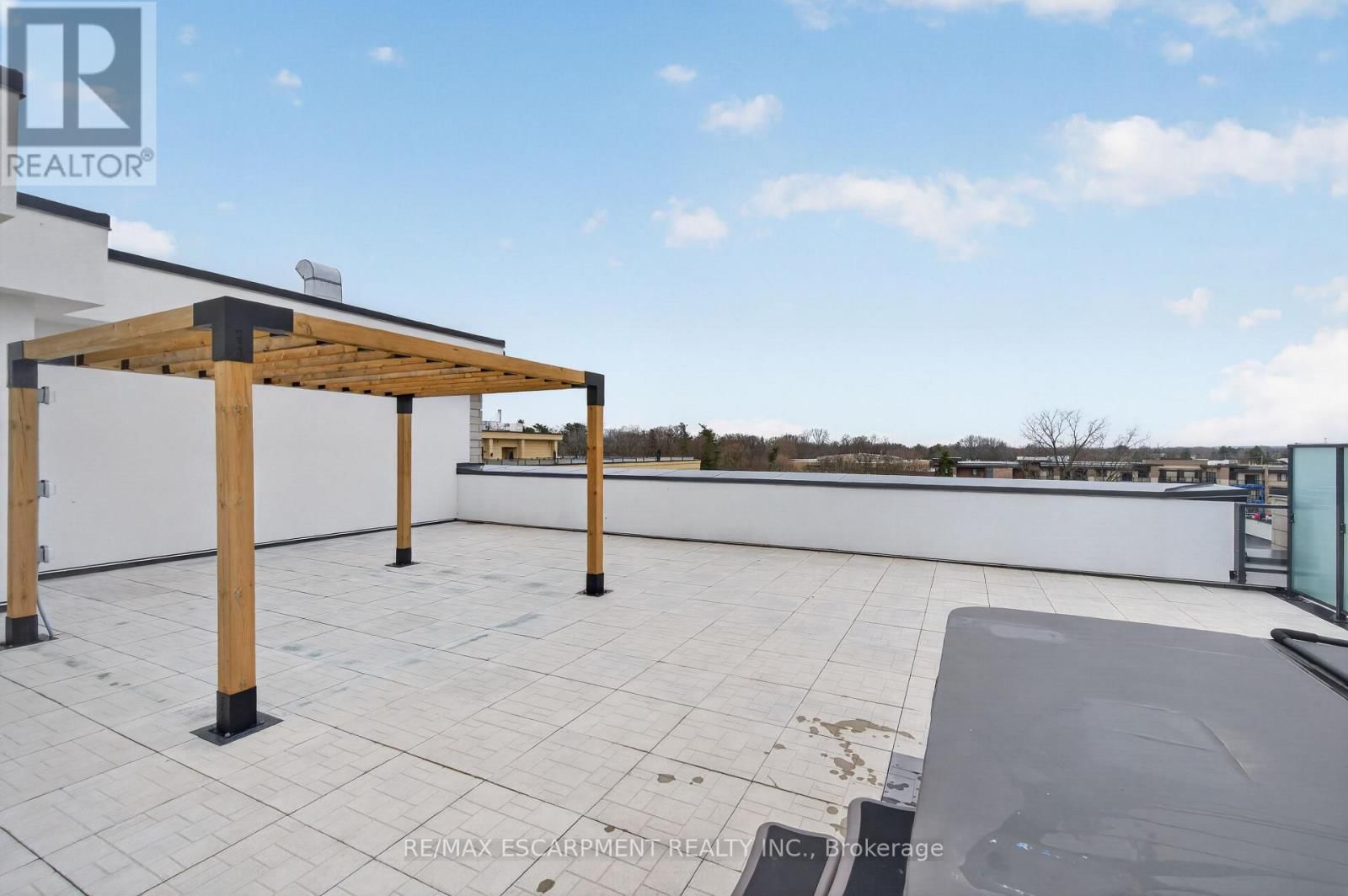 401 - 123 MAURICE DRIVE Image 45