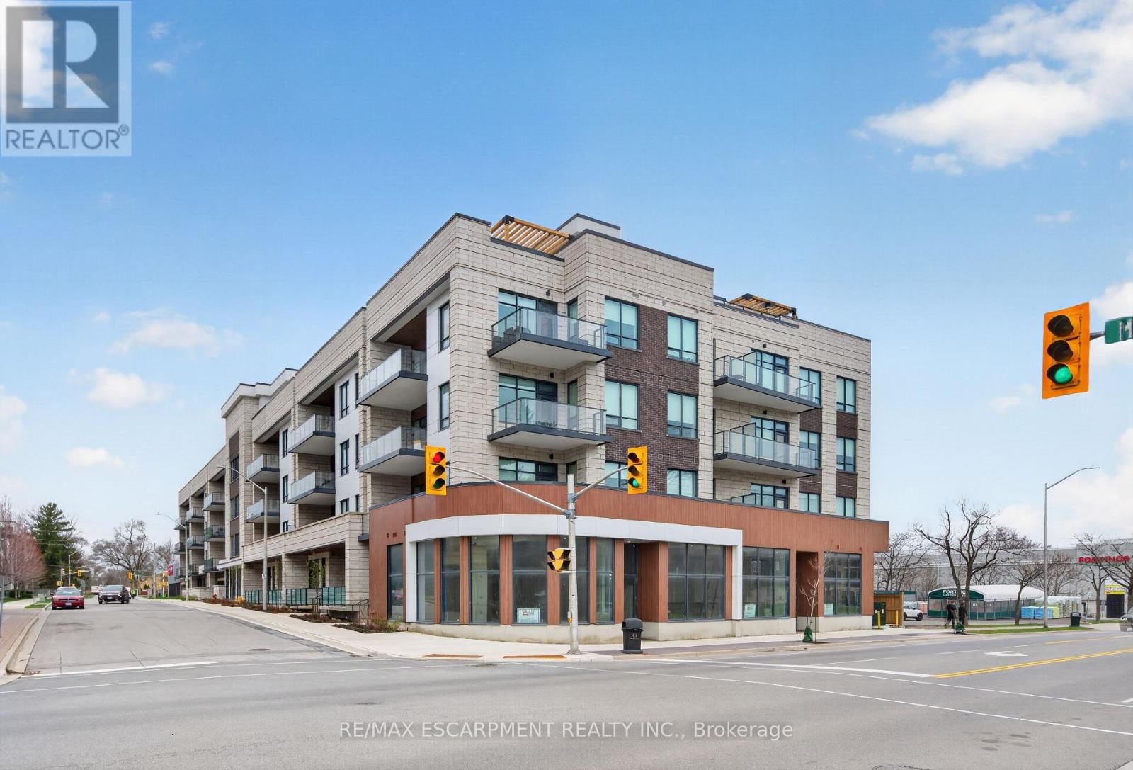 401 - 123 MAURICE DRIVE Image 50