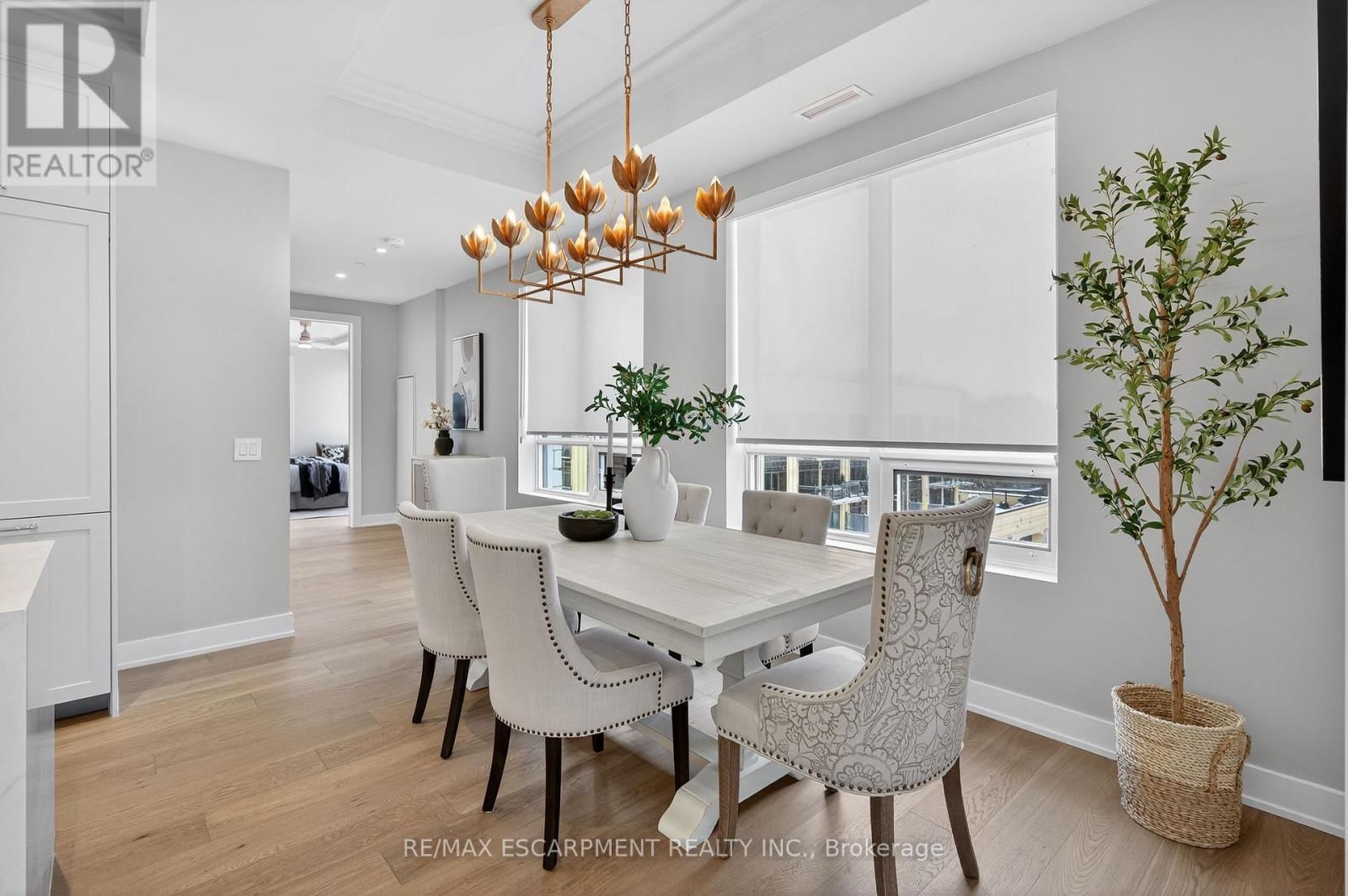 401 - 123 MAURICE DRIVE Image 9