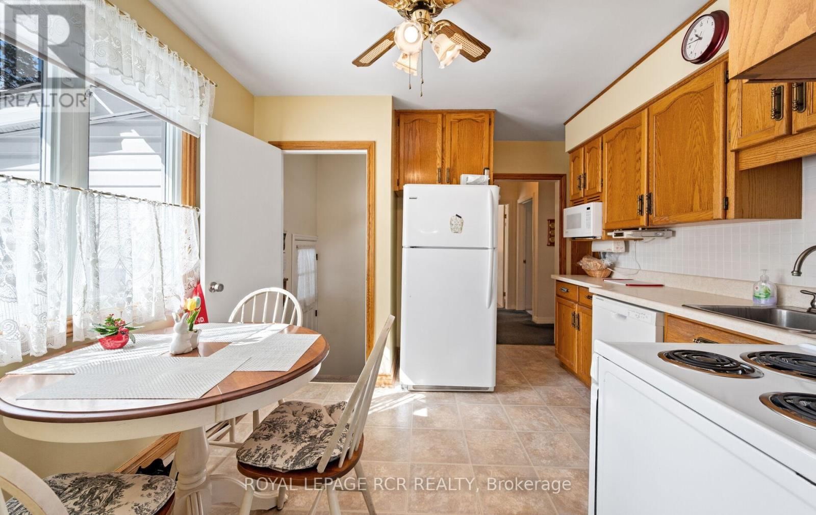 34 ELIZABETH STREET Image 18