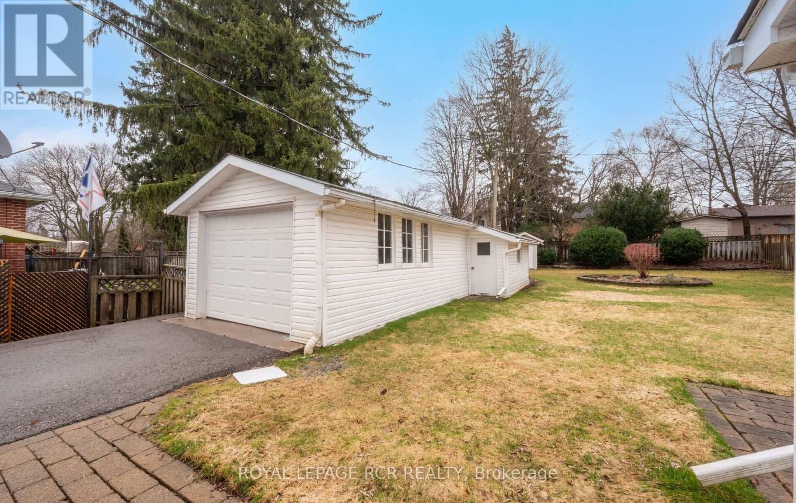 34 ELIZABETH STREET Image 39