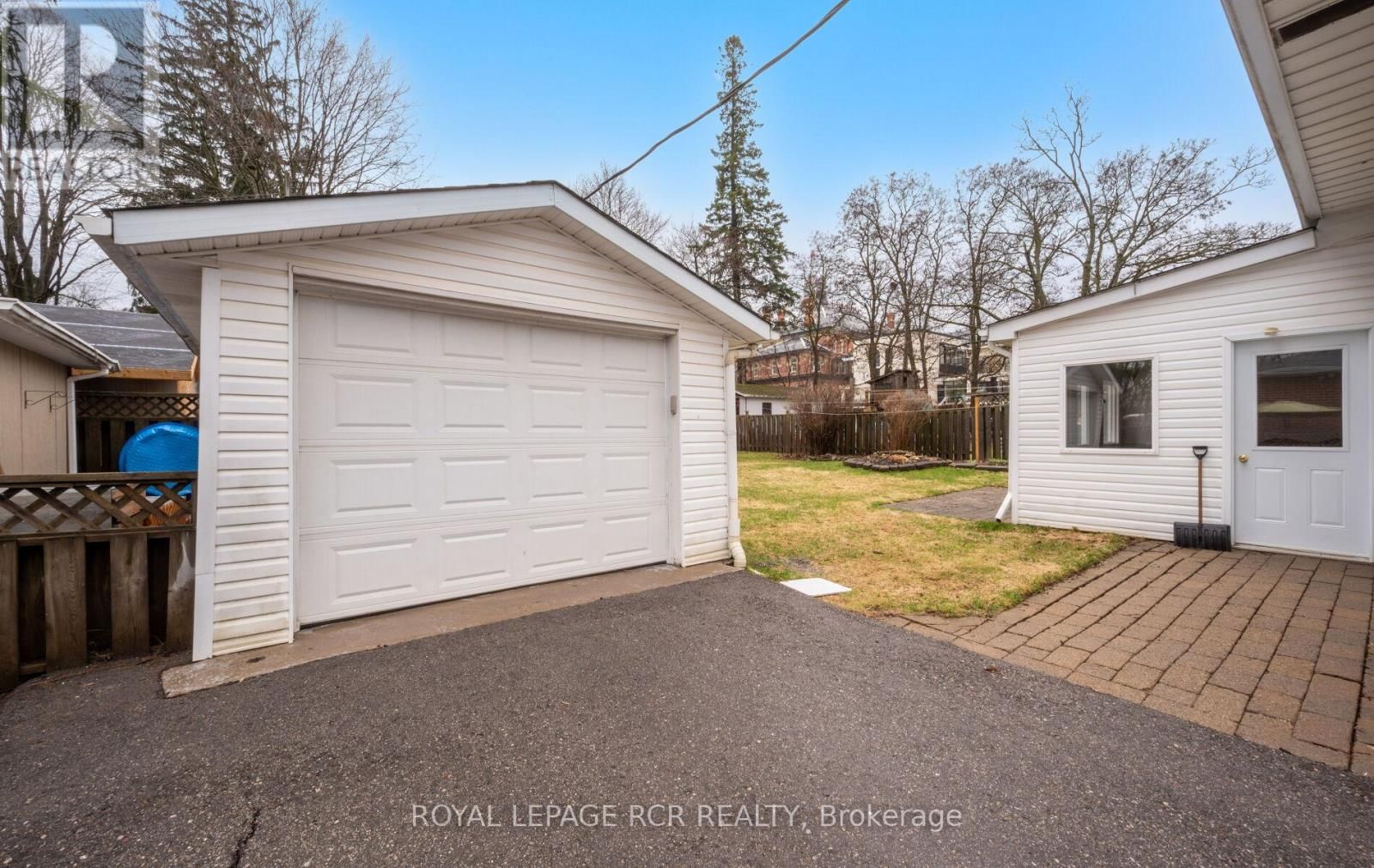 34 ELIZABETH STREET Image 40