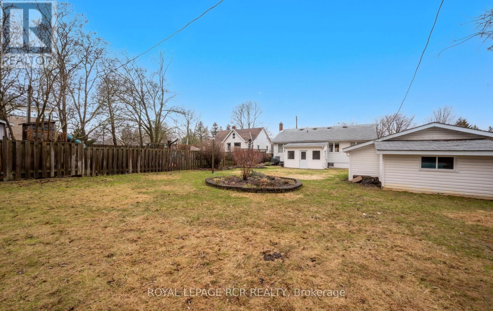 34 ELIZABETH STREET Image 44