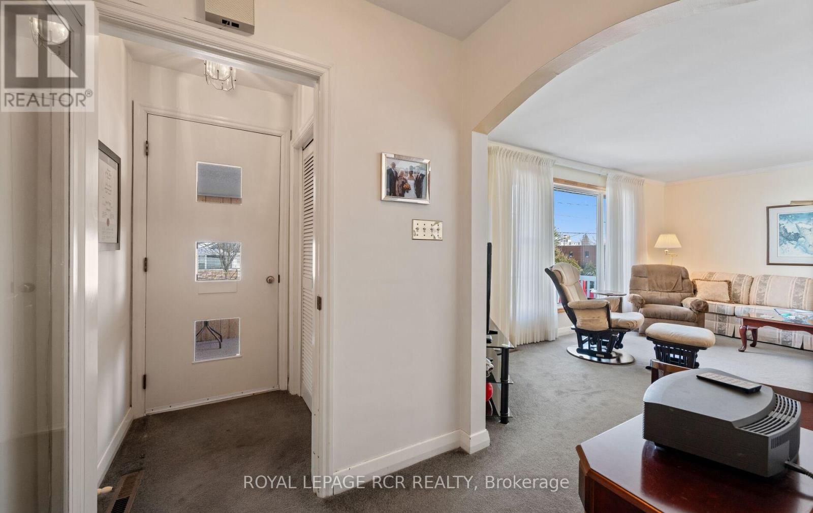 34 ELIZABETH STREET Image 9