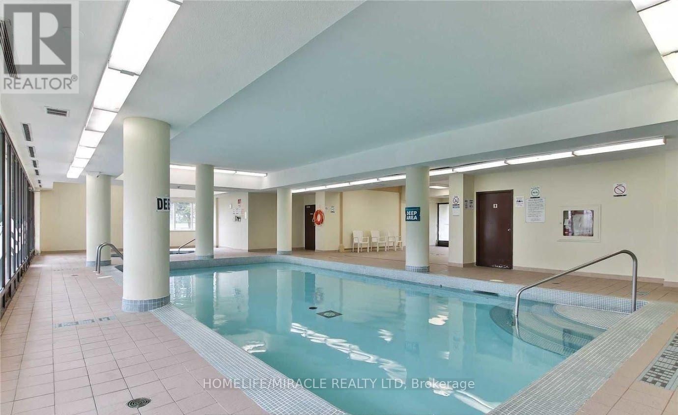 808 - 21 MARKBROOK LANE Image 30