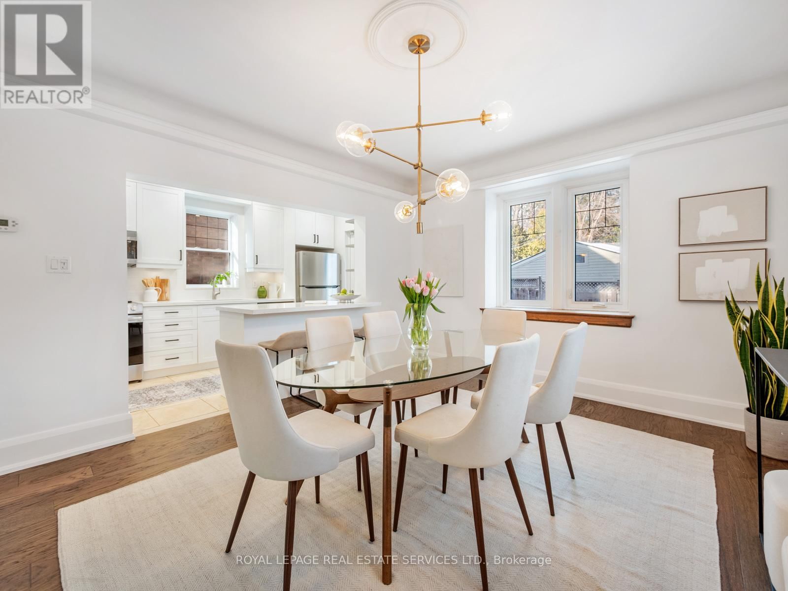 387 KENNEDY AVENUE Image 12