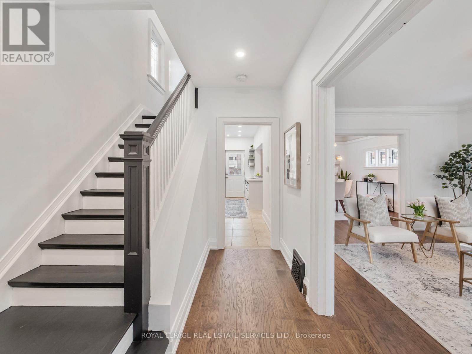 387 KENNEDY AVENUE Image 20