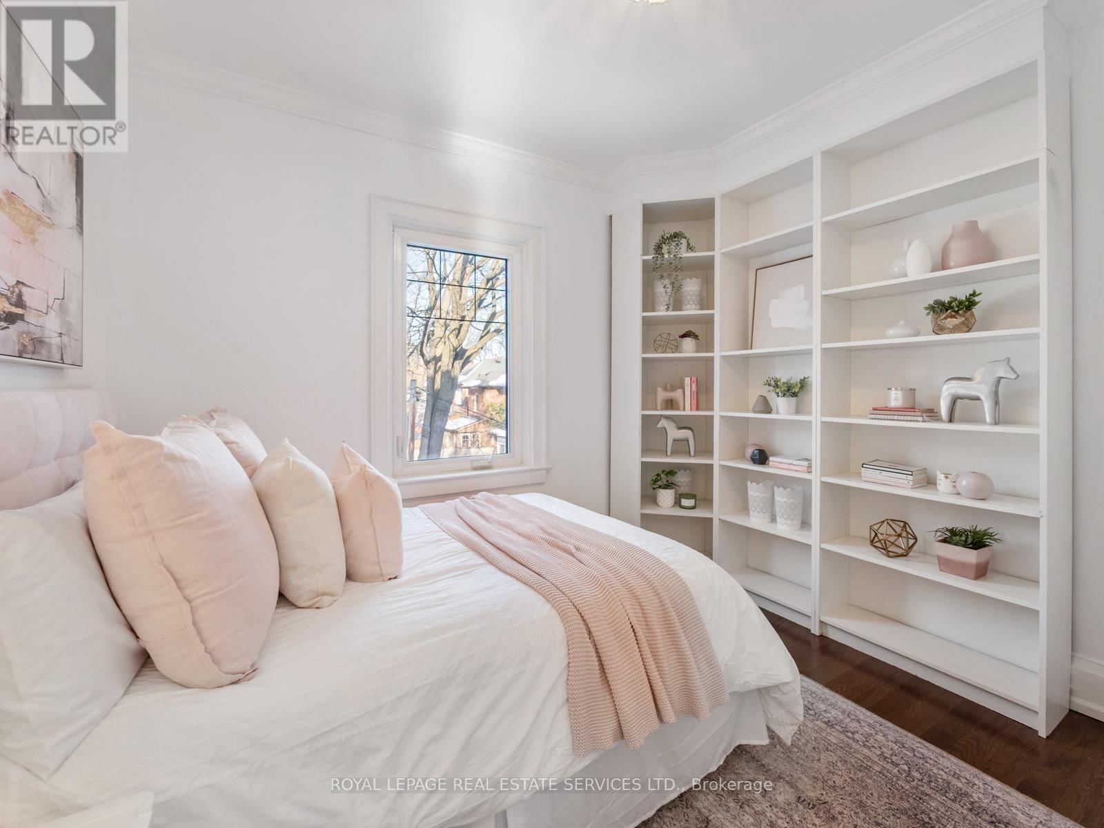 387 KENNEDY AVENUE Image 23