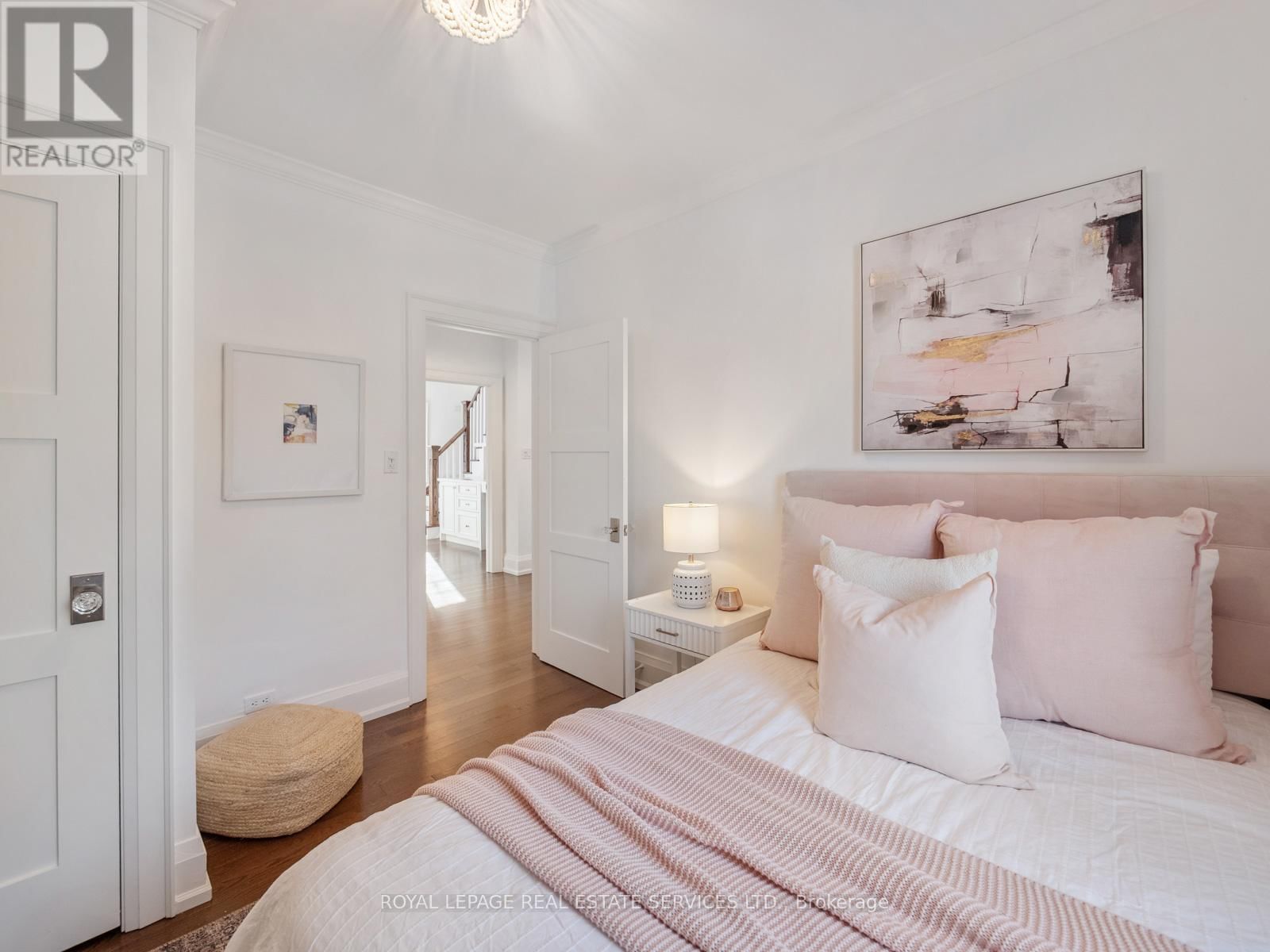 387 KENNEDY AVENUE Image 24