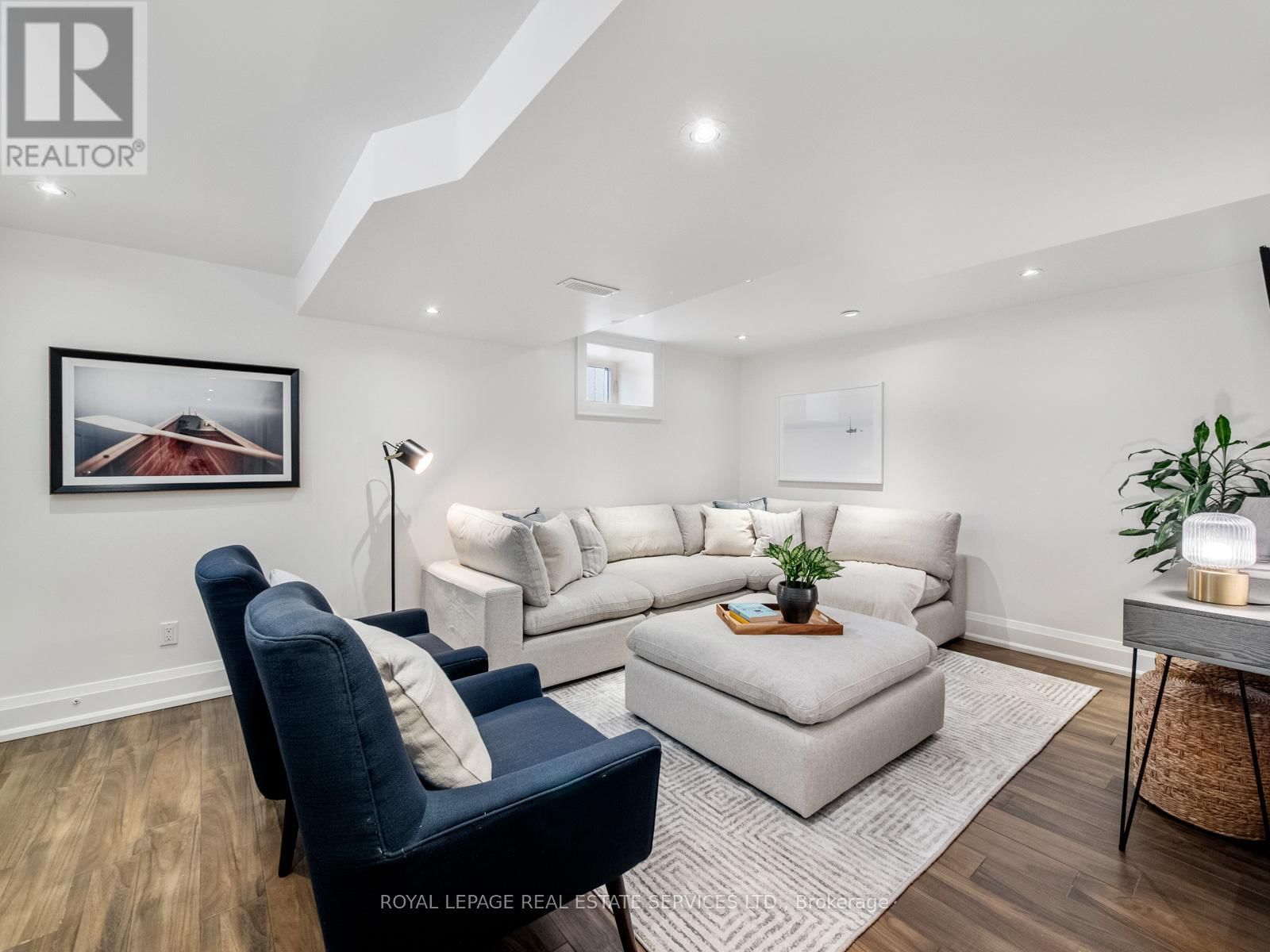 387 KENNEDY AVENUE Image 38