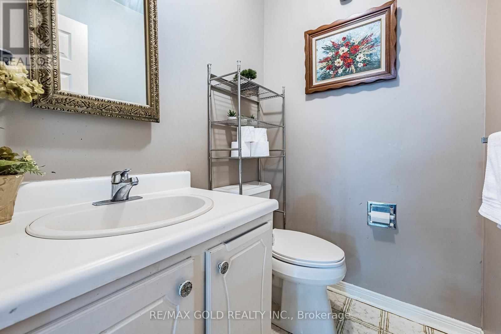 9 PRINCETON TERRACE Image 24