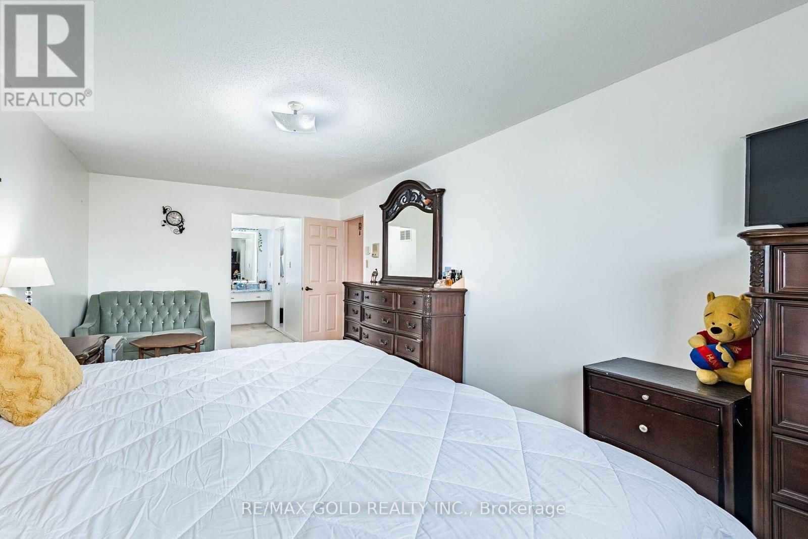 9 PRINCETON TERRACE Image 27