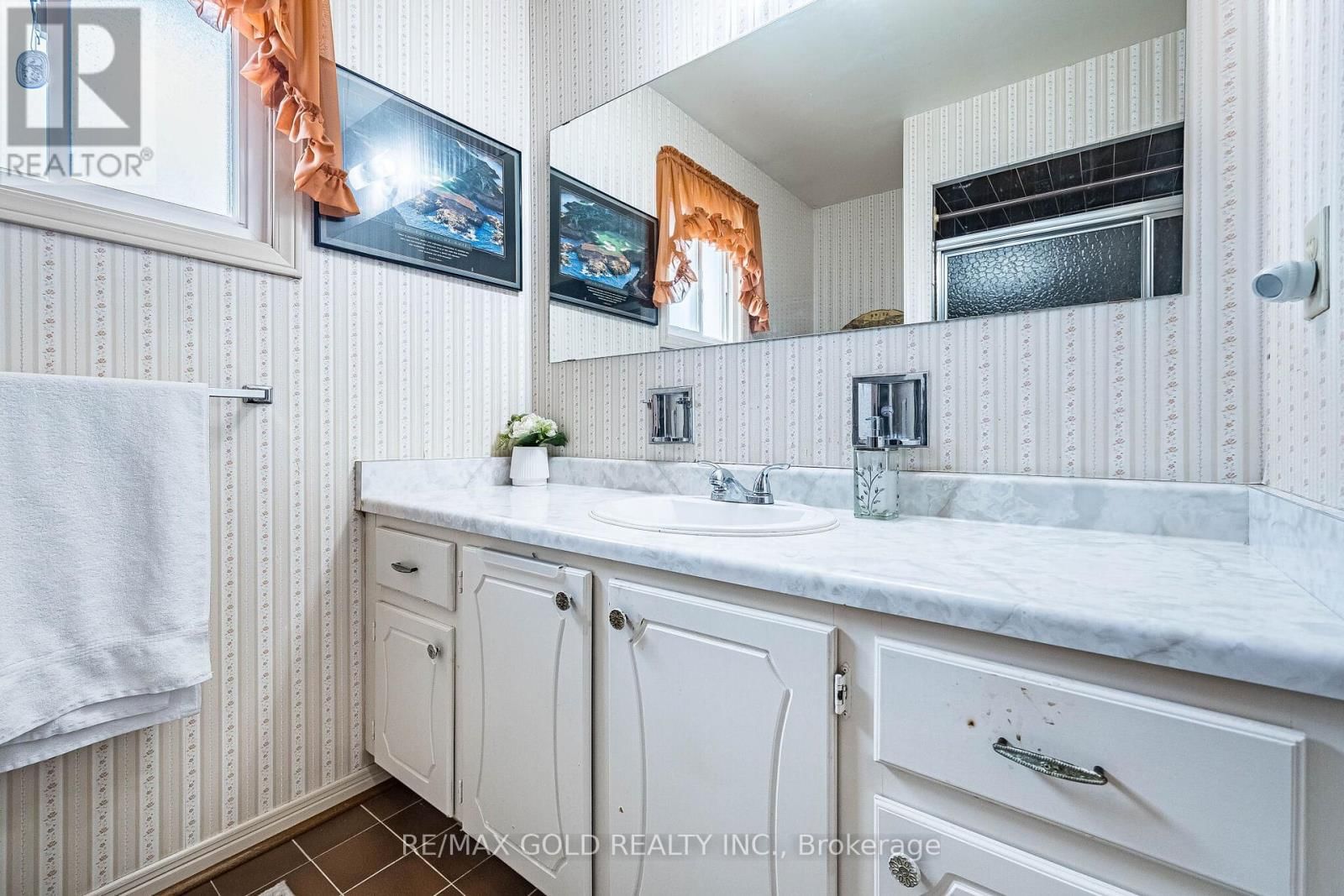 9 PRINCETON TERRACE Image 35