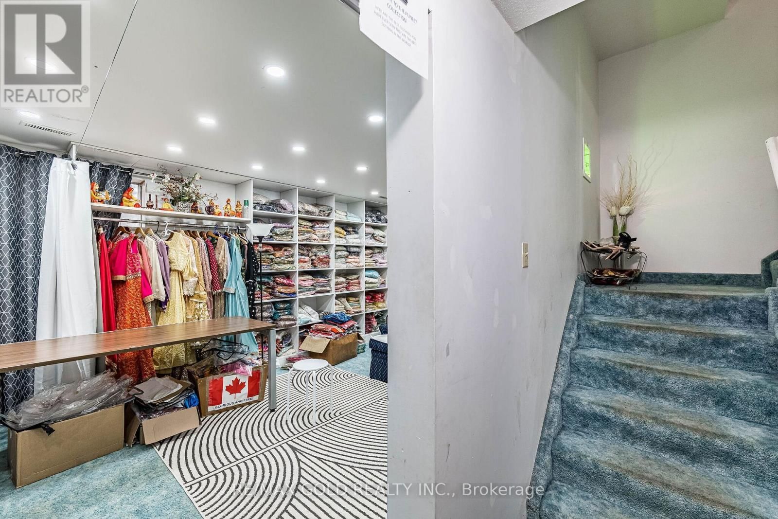 9 PRINCETON TERRACE Image 36