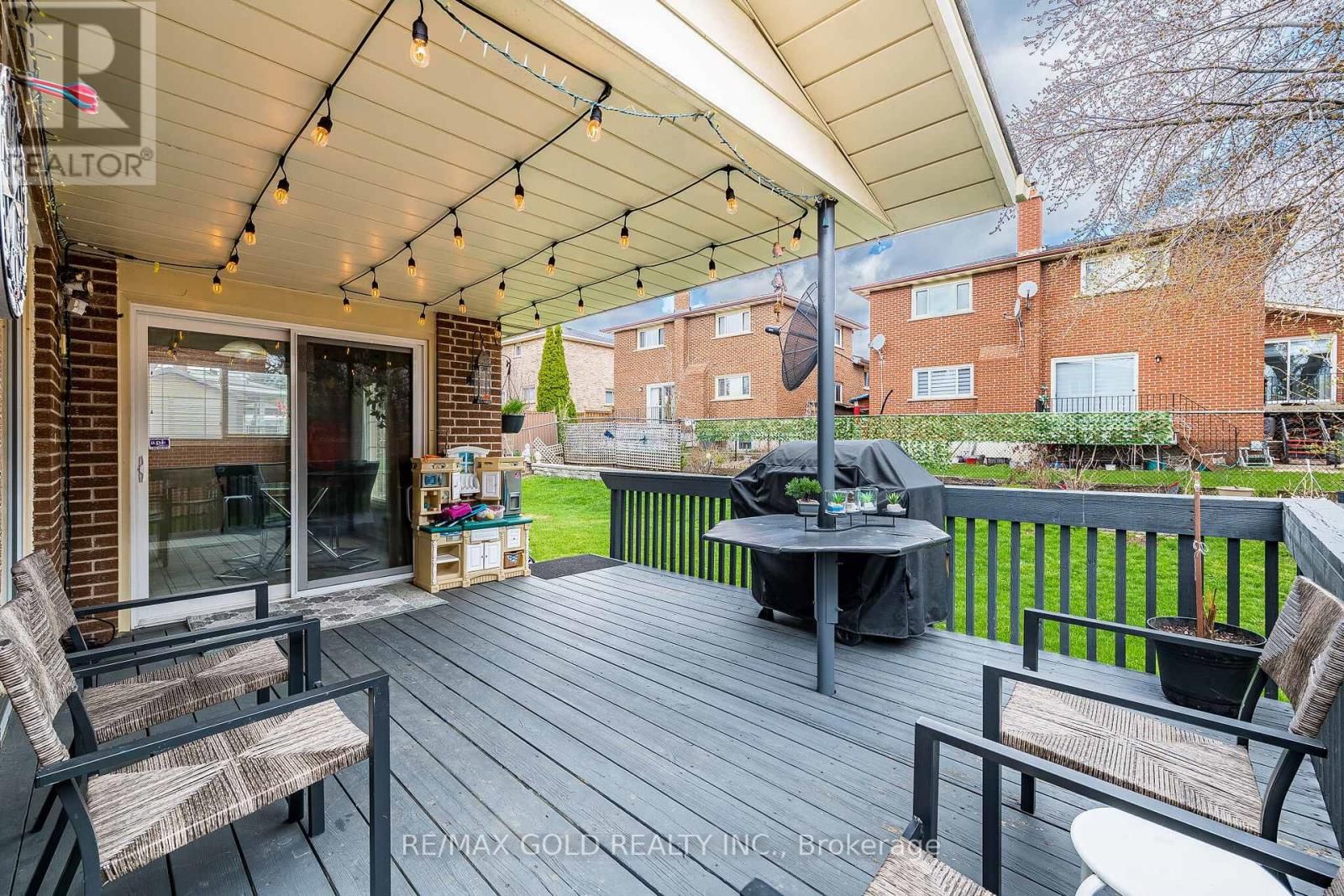 9 PRINCETON TERRACE Image 46