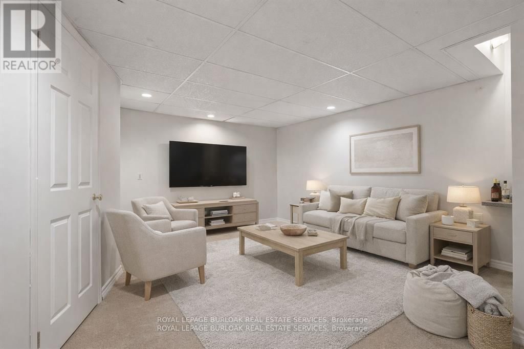 11 - 2065 SIXTH LINE Image 42