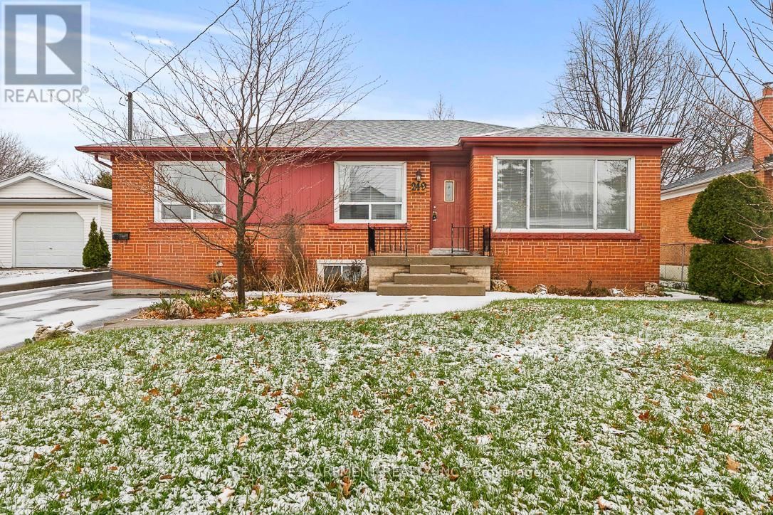 Lower - 249 SOUTHVIEW ROAD Image 1