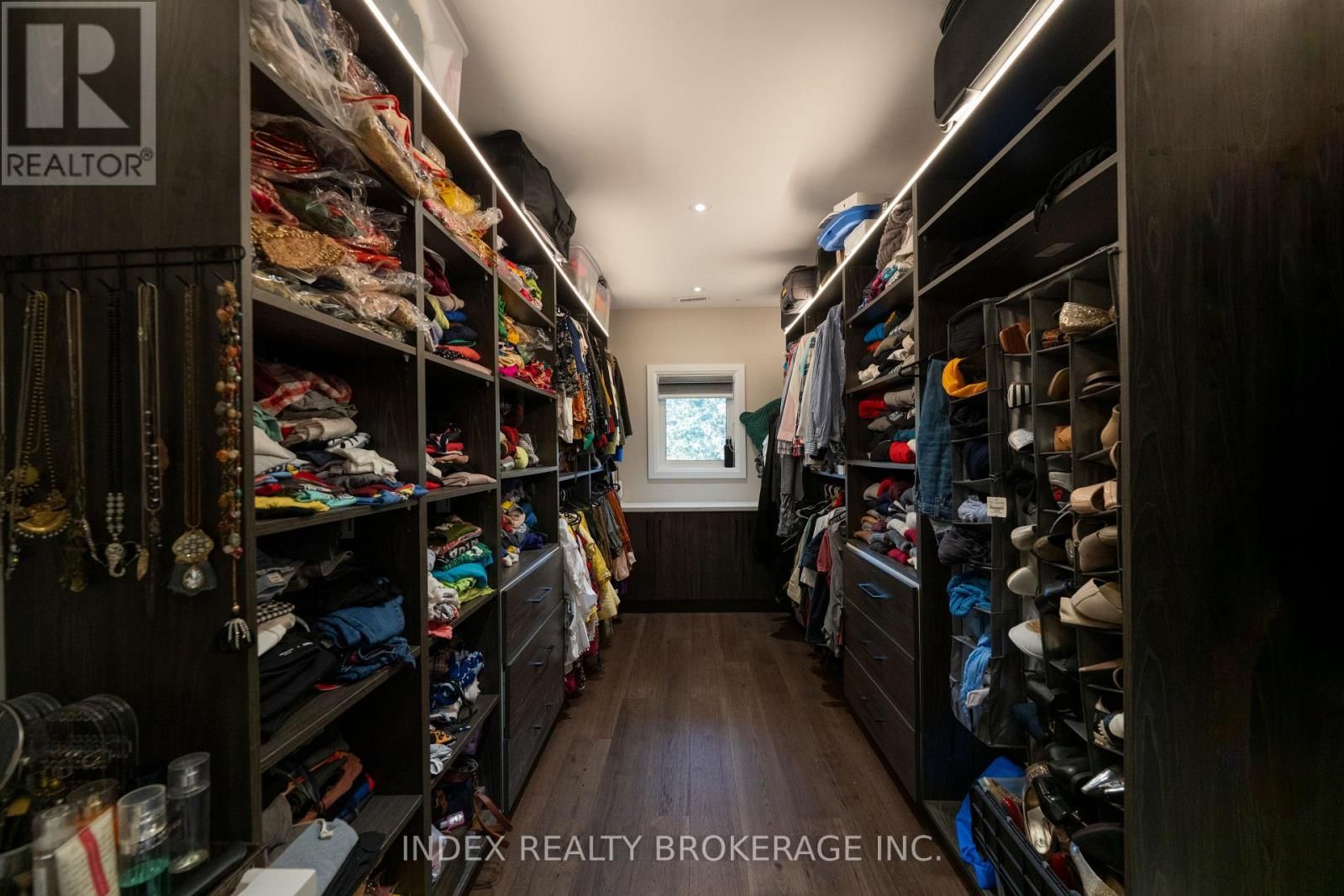 20 GLASSFORD COURT Image 21