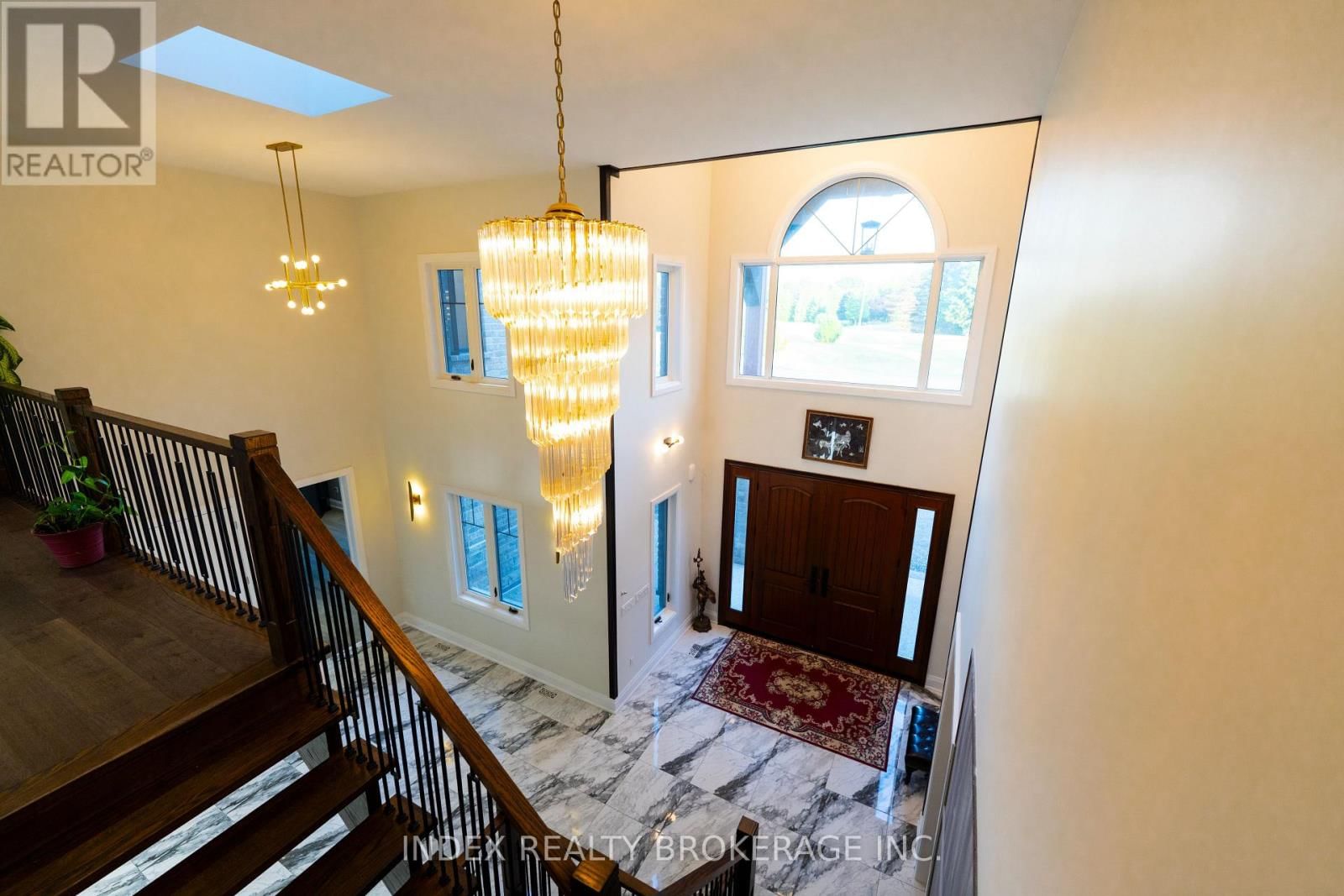 20 GLASSFORD COURT Image 3